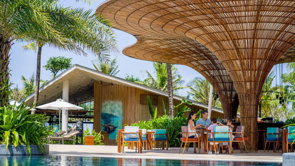 Intercontinental Phu Quoc Long Beach Resort