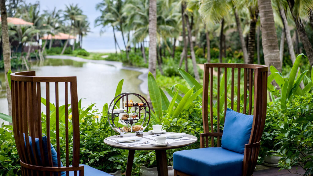 Intercontinental Phu Quoc Long Beach Resort