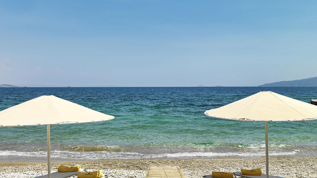 Kalamaki Beach