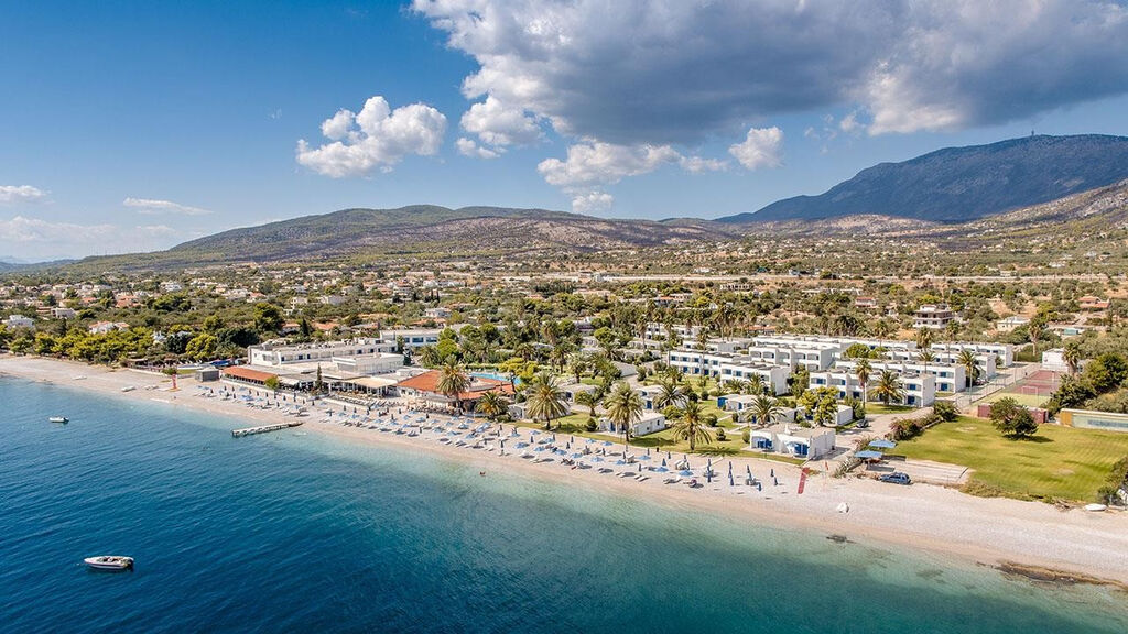 Kinetta Beach Resort Spa