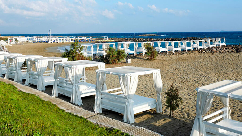 Knossos Beach