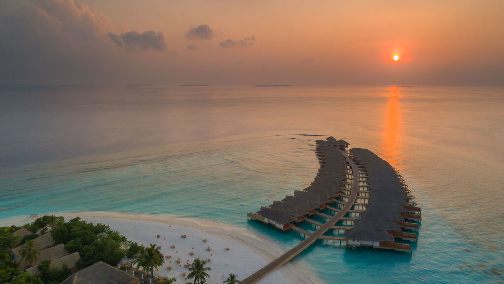 Kudafushi Resort & Spa