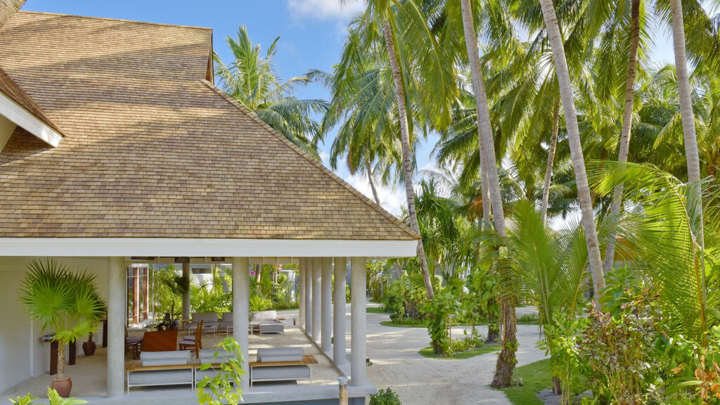 Kuramathi Island Resort