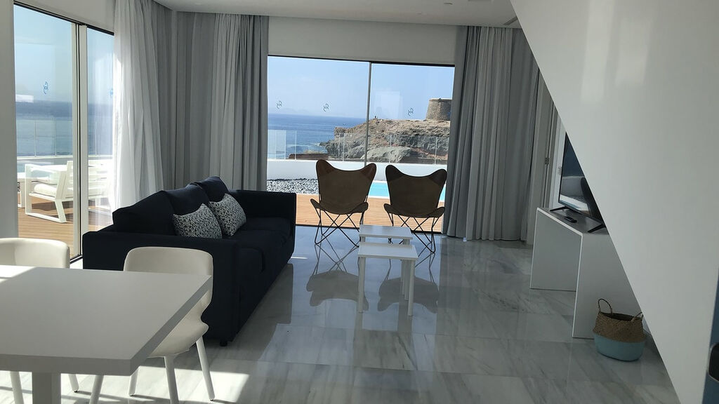 La Cala Suites