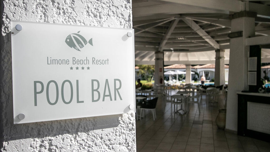 Limone Beach Resort