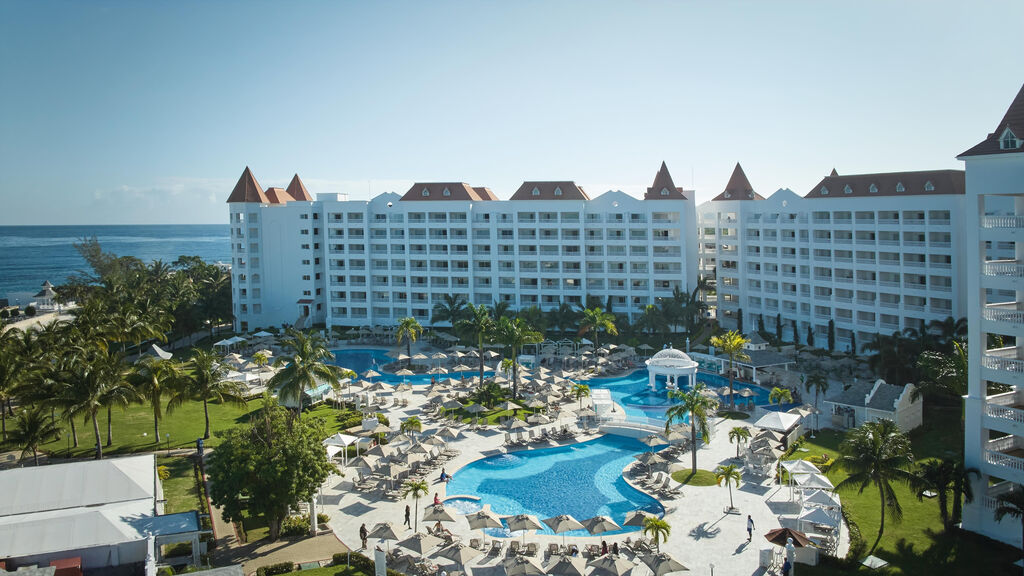 Bahia Principe Luxury Runaway Bay