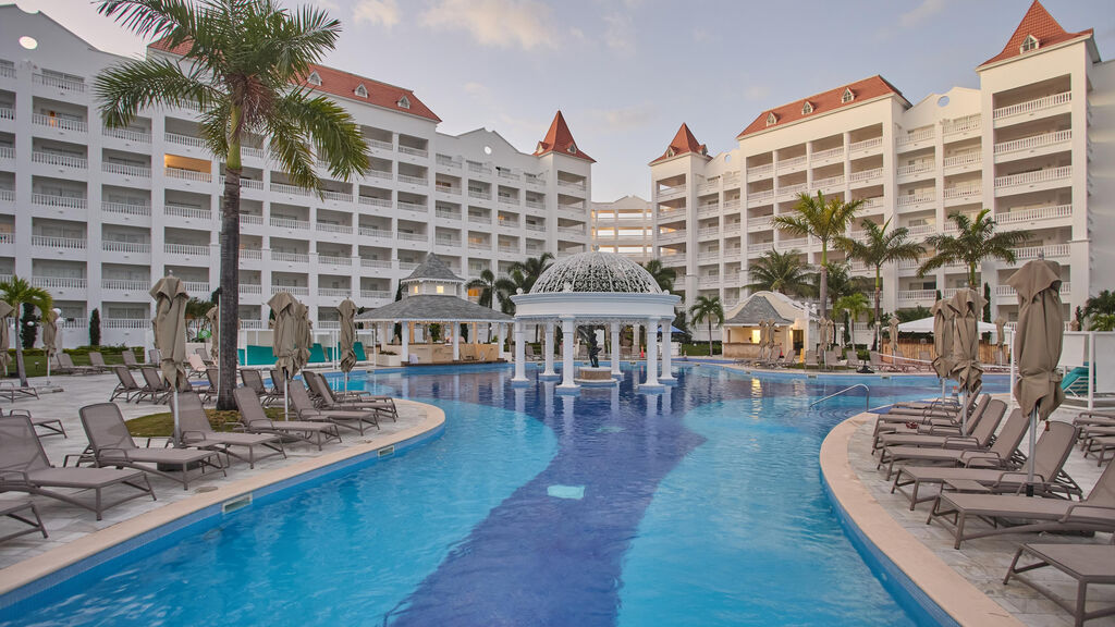 Bahia Principe Luxury Runaway Bay