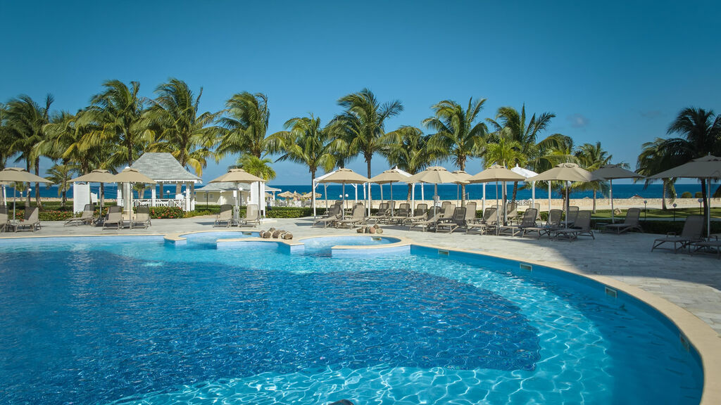 Bahia Principe Luxury Runaway Bay