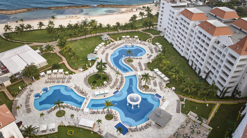 Bahia Principe Luxury Runaway Bay