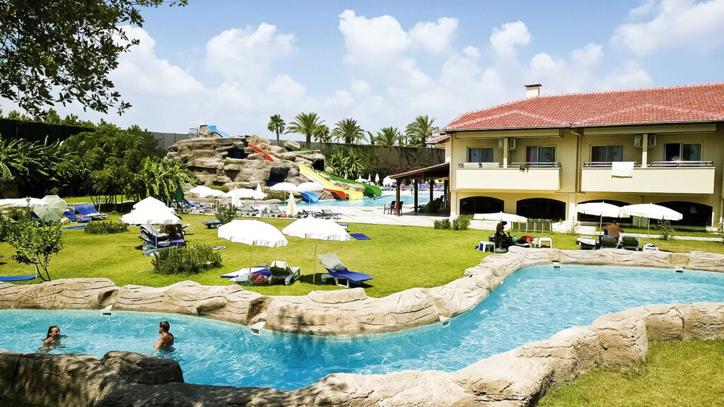 Melas Holiday Village