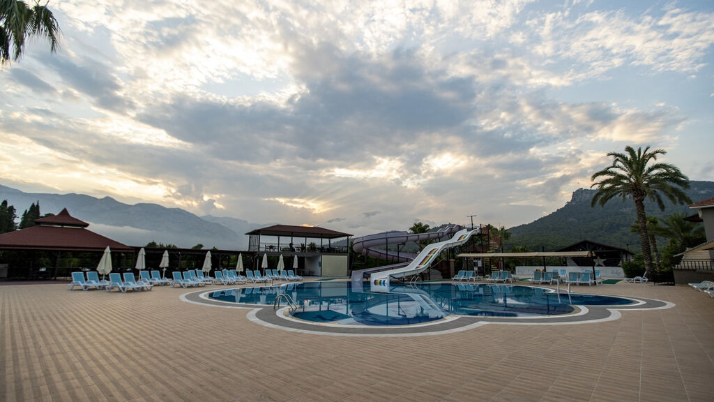 Miramor Garden Resort
