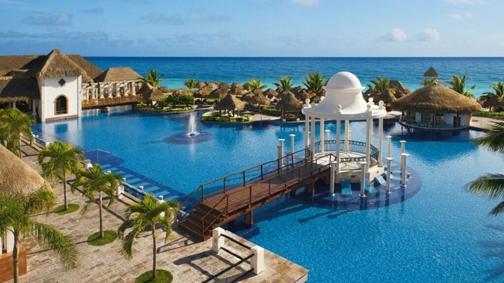 Now Sapphire Riviera Cancun