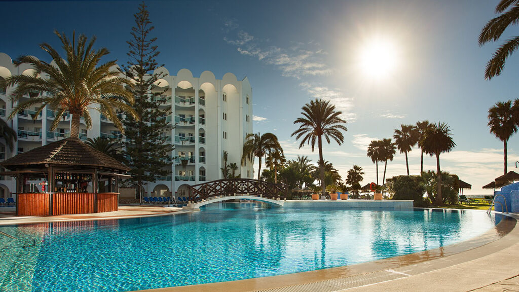 Ona Marinas De Nerja Spa Resort