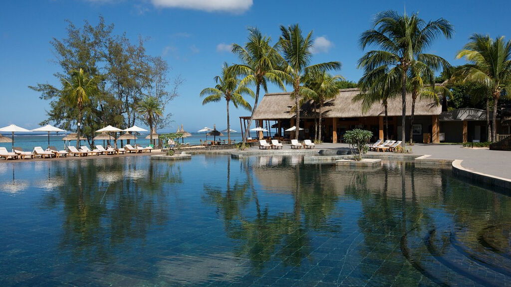 Outrigger Mauritius Beach Resort