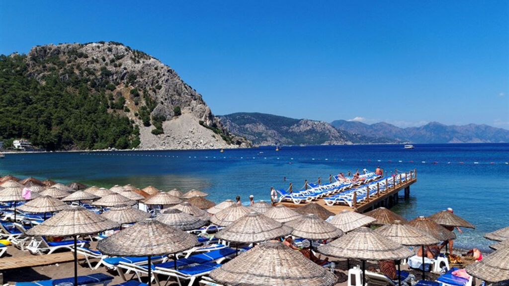 Özcan Beach