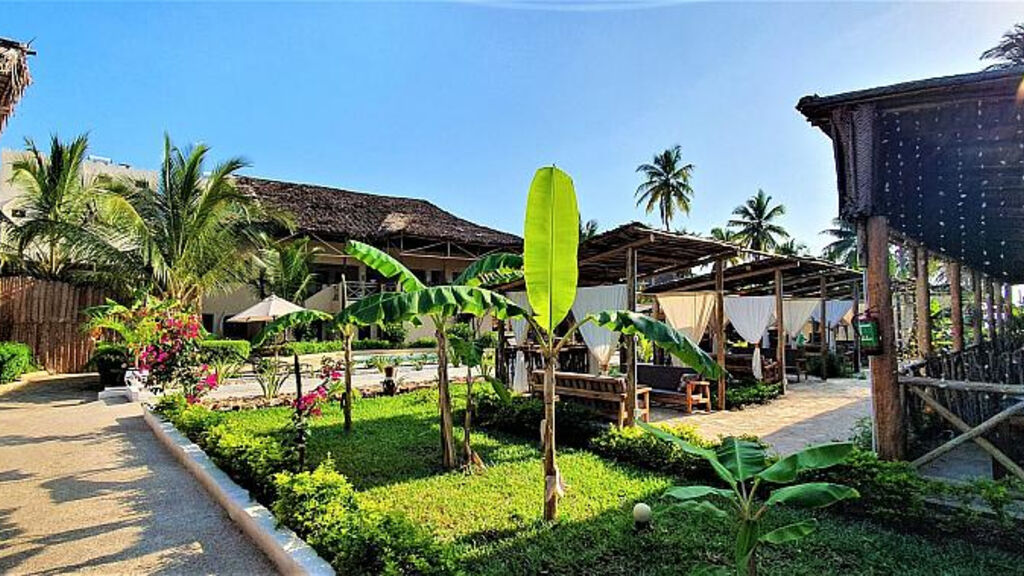 Paradise Beach Resort