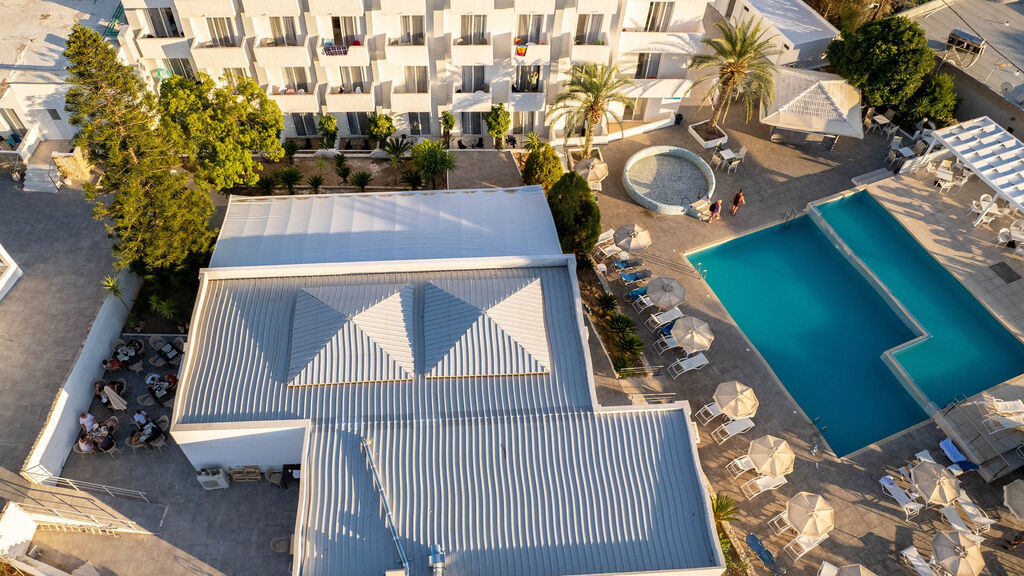 Pefkos Breeze Family Resort