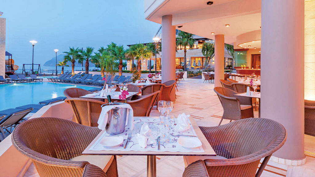 Porto Platanias Beach Resort & Spa