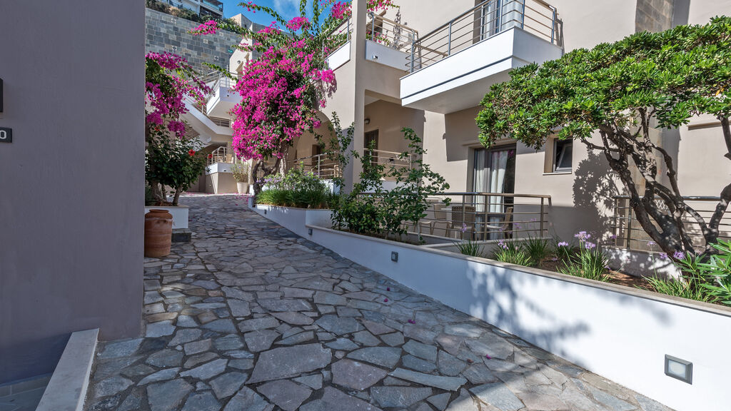 Porto Platanias Village Resort