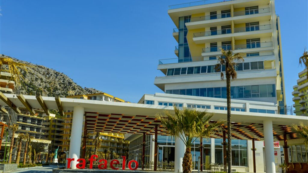 Rafaelo Resort