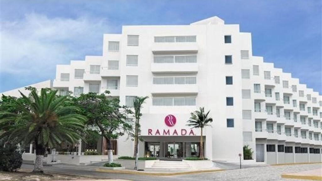 Ramada Cancún City