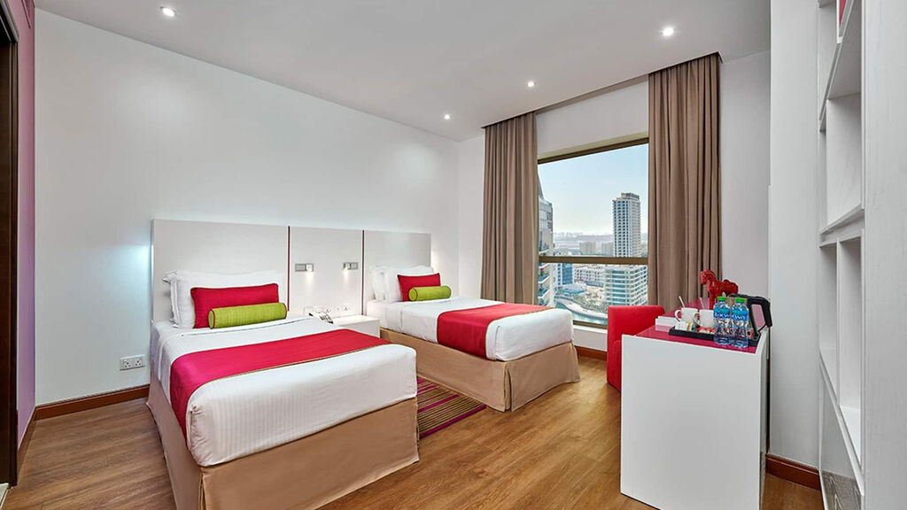 Ramada Hotel & Suites By Wyndham JBR