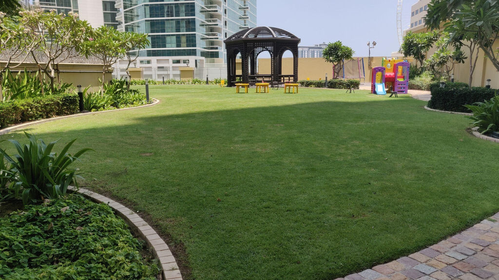 Ramada Hotel & Suites By Wyndham JBR