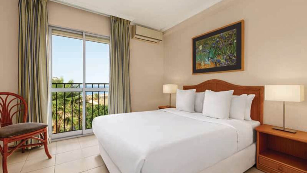 Ramada Hotel Suites Costa Del Sol