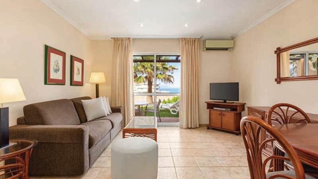 Ramada Hotel Suites Costa Del Sol