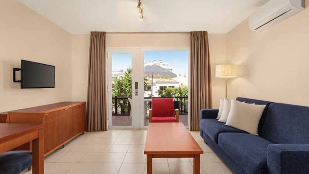 Ramada Hotel Suites Costa Del Sol