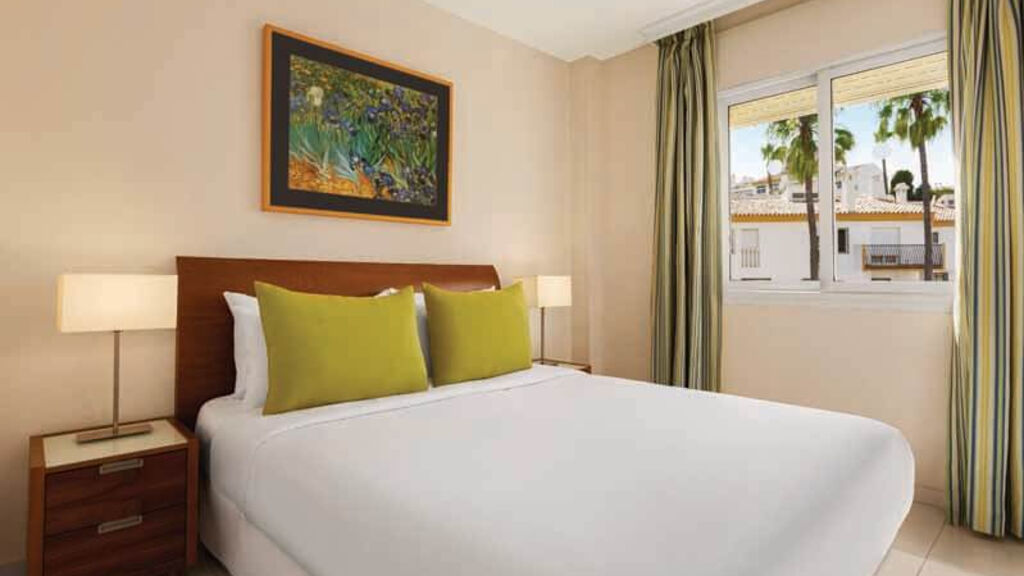 Ramada Hotel Suites Costa Del Sol