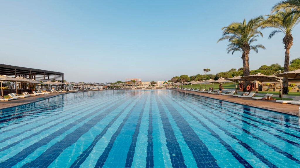 Rixos Premium Belek – The Land Of Legends Theme Park Free Access