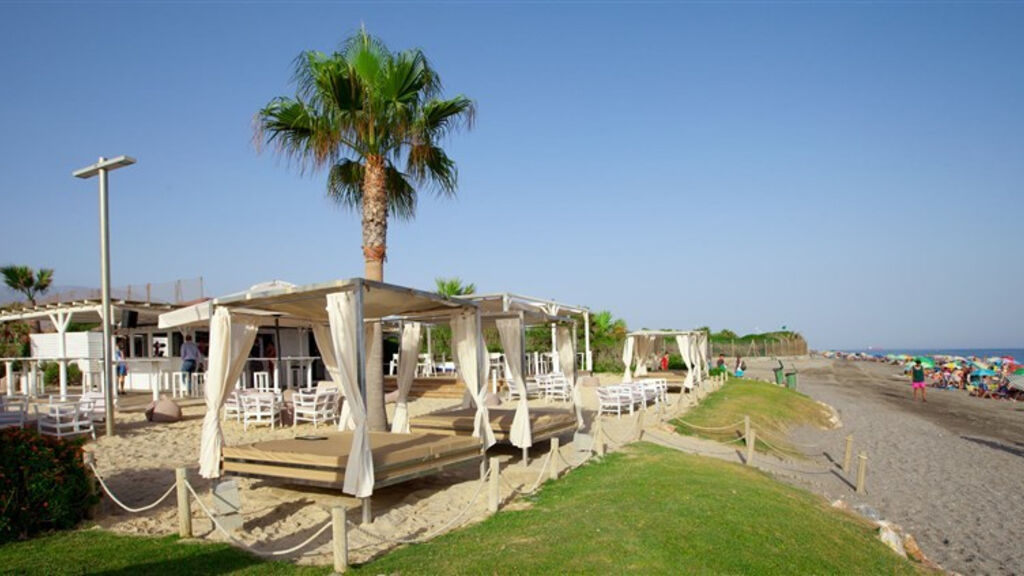 Playa Granada Club Resort