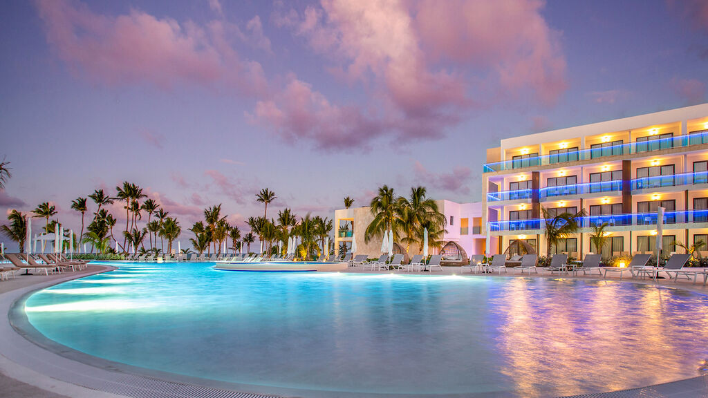 Serenade Punta Cana Beach & Spa Resort