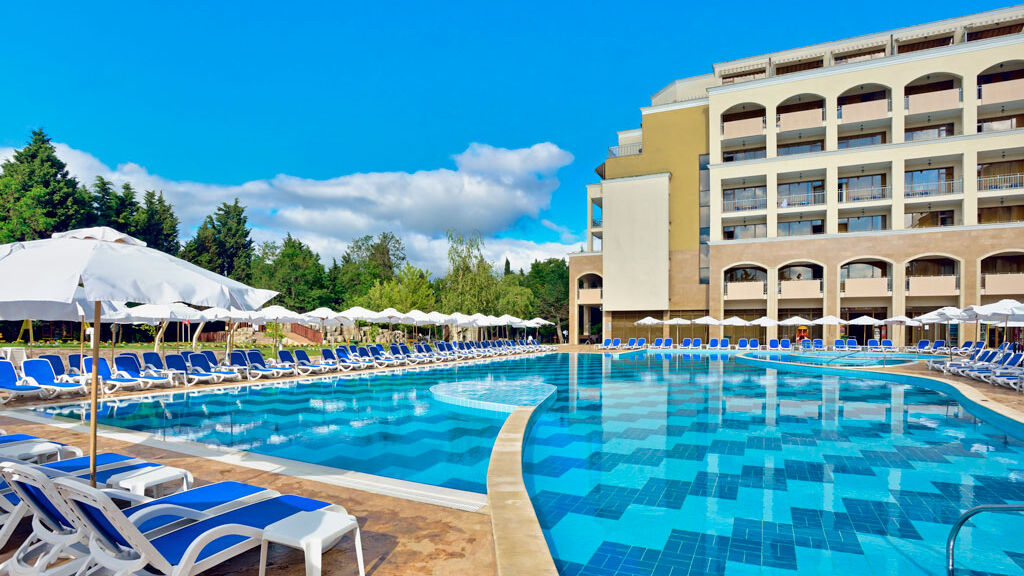 Sol Nessebar Resort