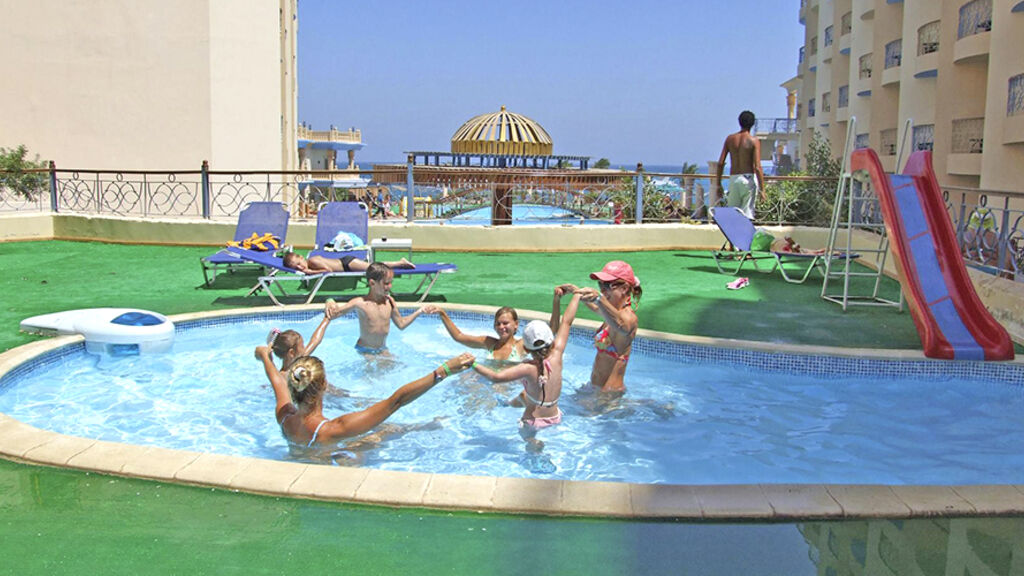 Sphinx Aqua Park Beach Resort