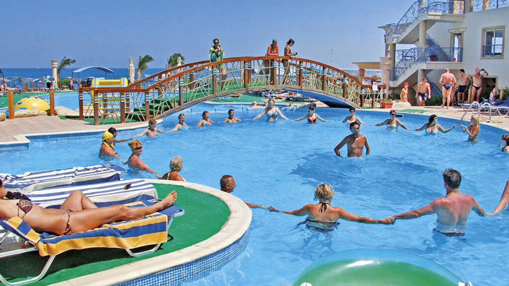 Sphinx Aqua Park Beach Resort