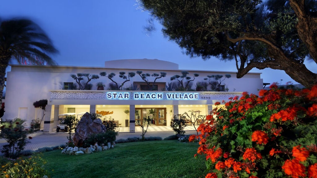 Star Beach Village