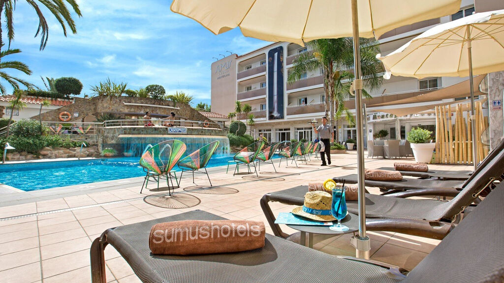 Sumus Hotel Monteplaya