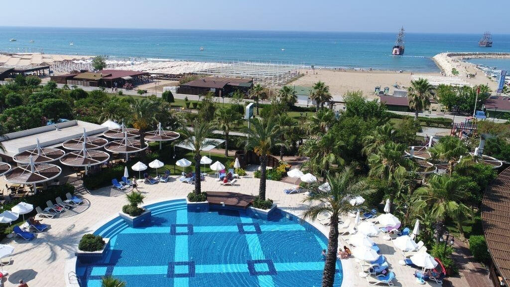 Sunis Evren Beach Resort