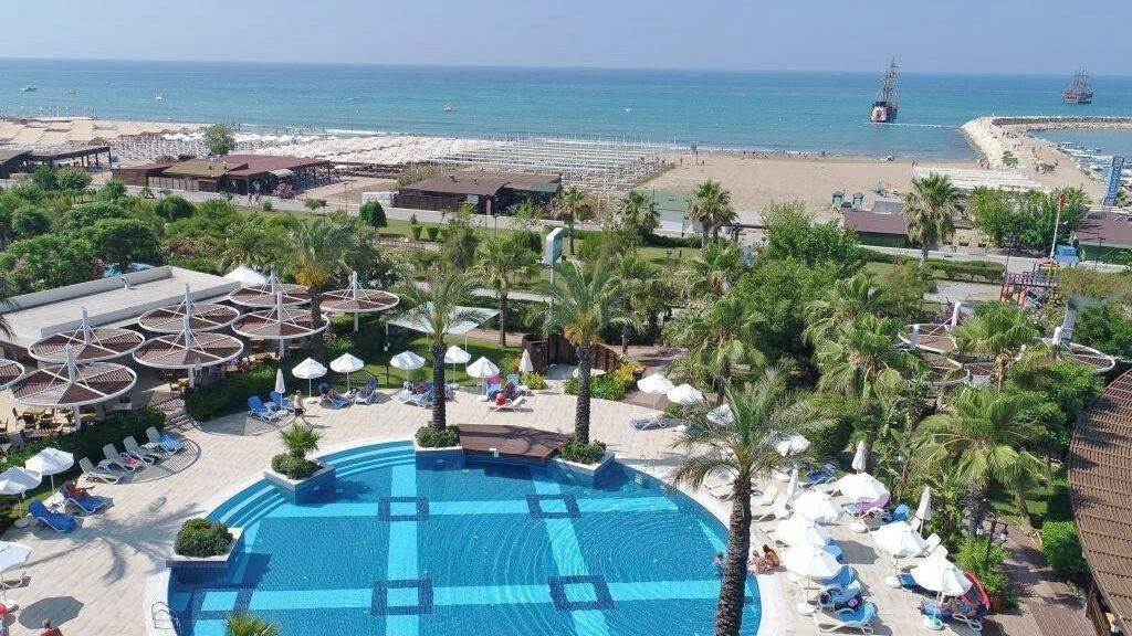 Sunis Evren Beach Resort