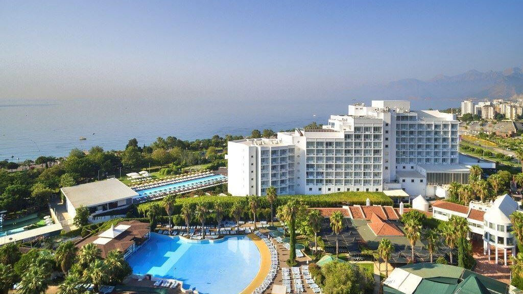 Sunis Hotel Su