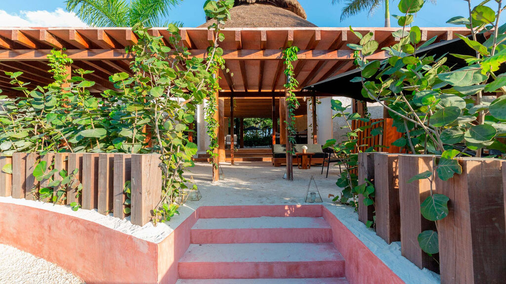 Tago Tulum By G Hotels