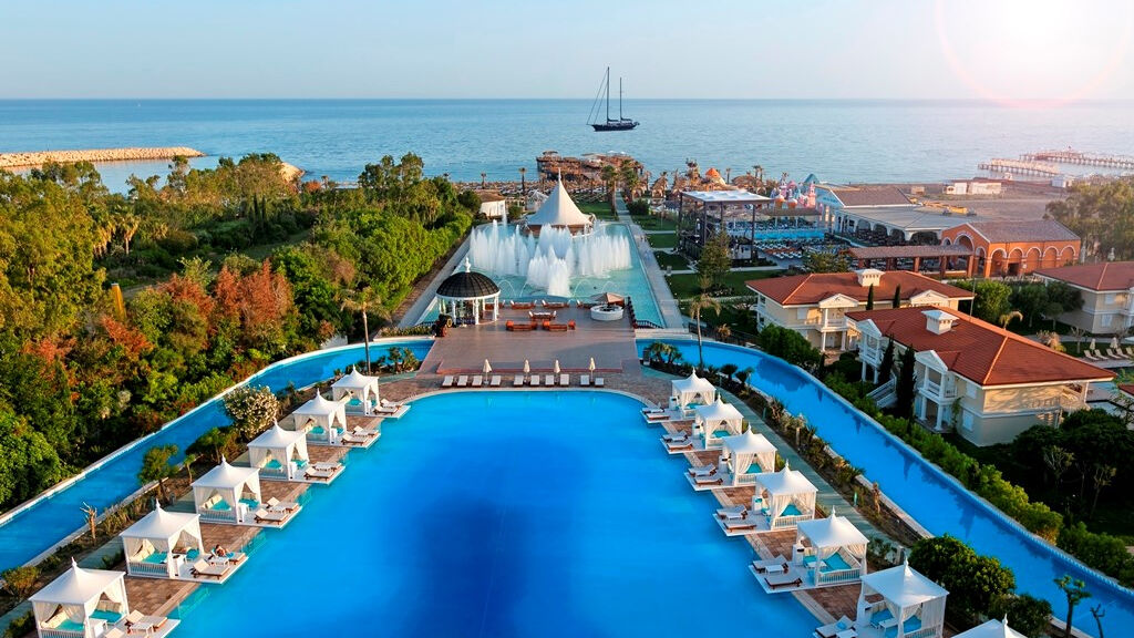 Titanic Mardan Palace