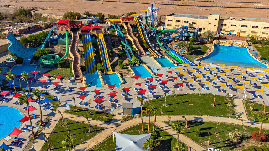 Titanic Resort & Aqua Park