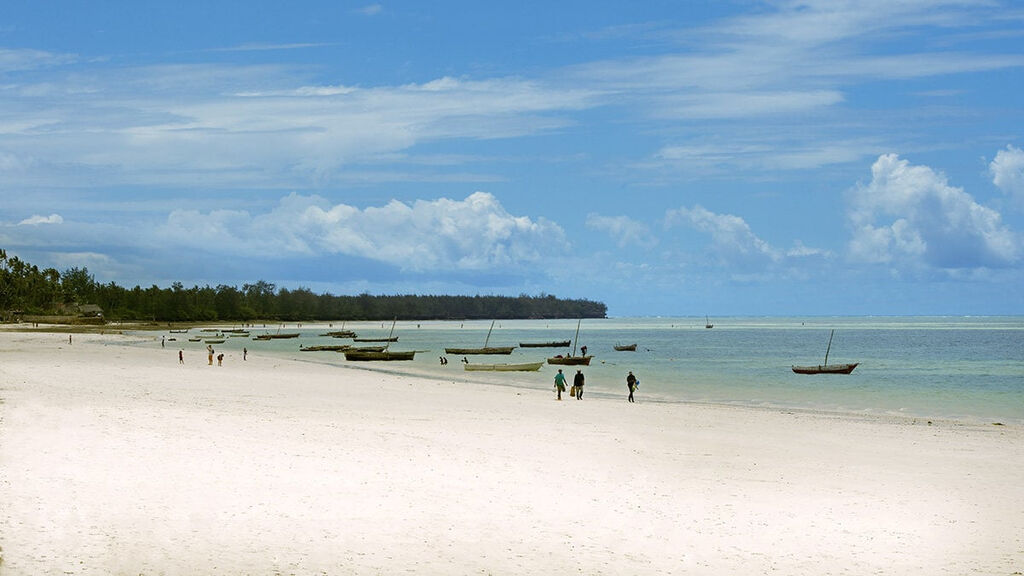 Uroa Bay Beach Resort