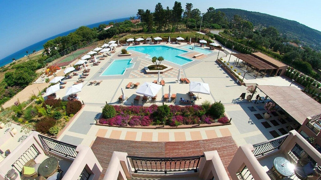 Utopia Resort & Spa