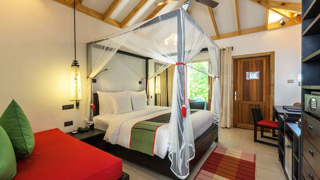 Vilamendhoo Island Resort & Spa