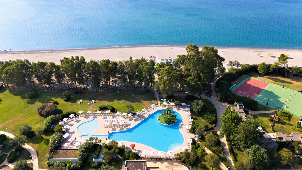 Voi Floriana Resort