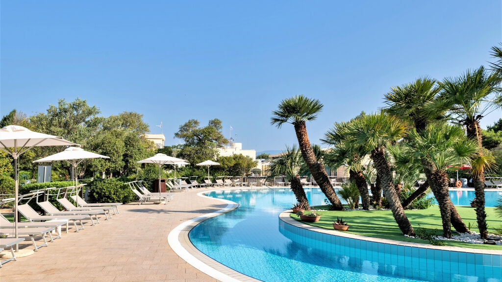 Voi Floriana Resort